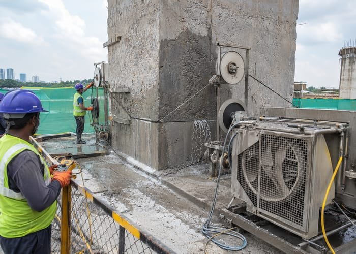 Diamond wire saw cutting